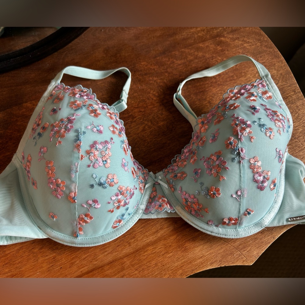 La Vie En Rose Light Blue Spacer Bra 36C